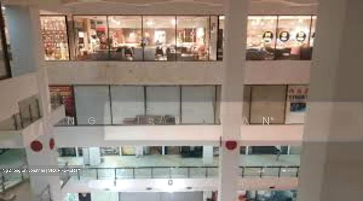 Upper Serangoon Shopping Centre (D19), Retail #573457411